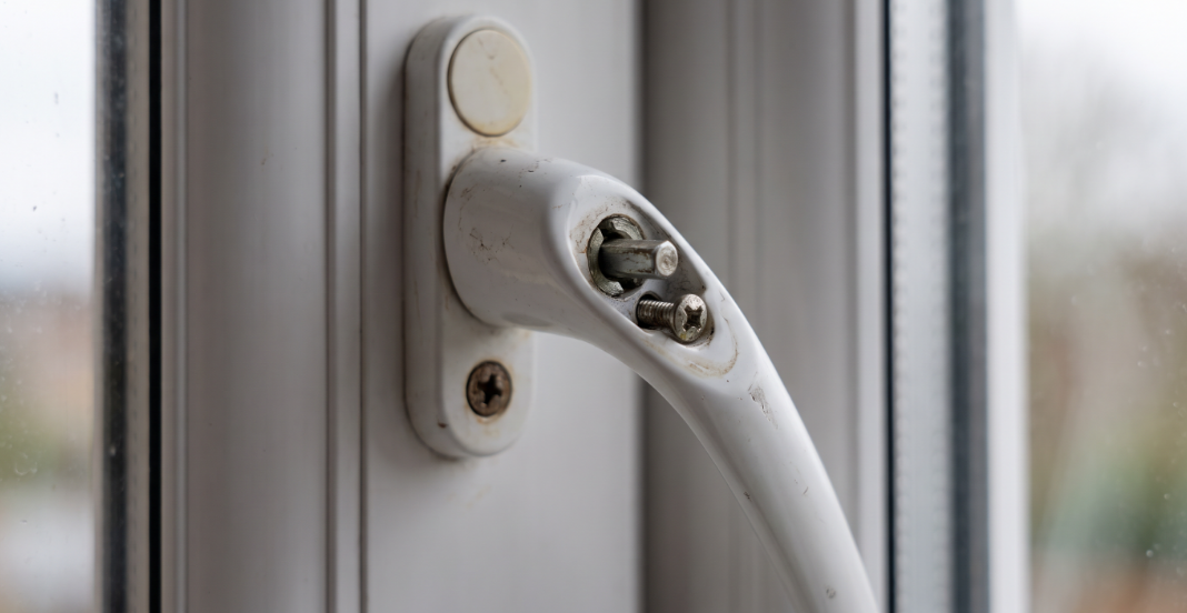 how to open a broken window lock